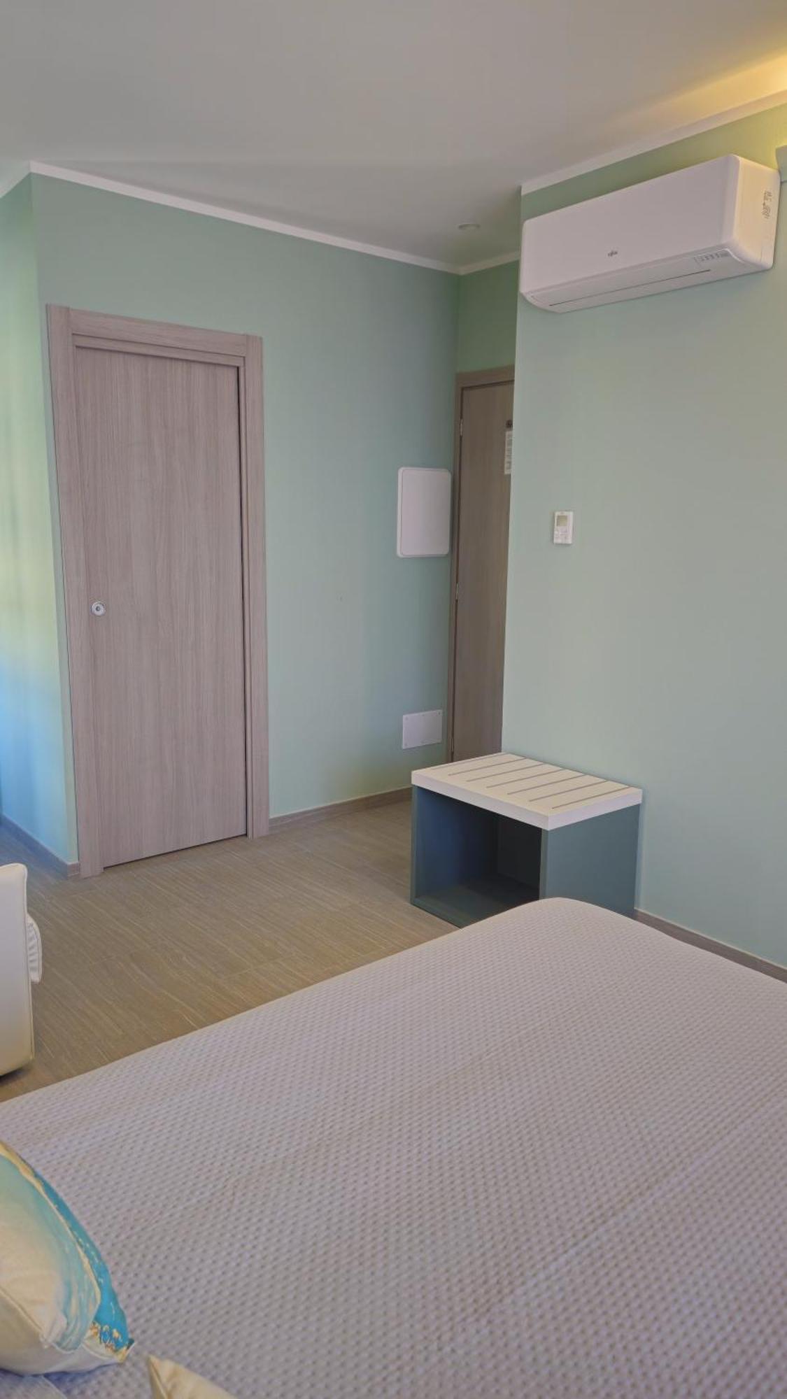 Real Rooms Dalia La Spezia Exterior foto